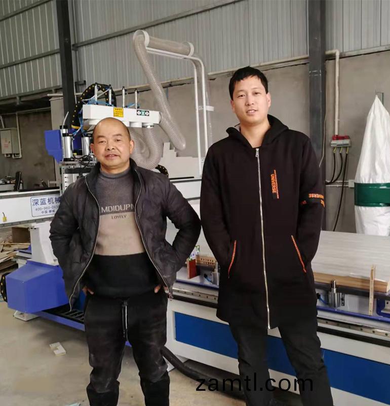 感(gan)謝四川成都(dou)老(lao)闆(ban)採購(gou)1325型四(si)工(gong)序(xu)帶開(kāi)(kai)