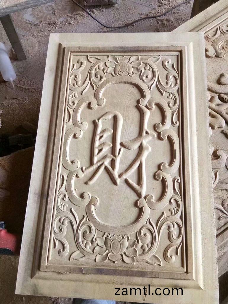 木(mu)材(cai)數(shu)控鵰刻機(ji)平麵鵰刻展(zhan)示(shi)